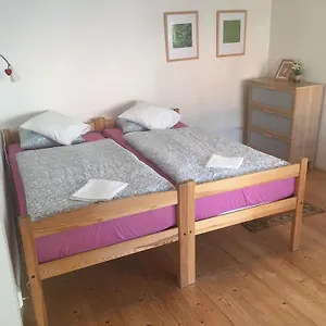 Apartments At The Golden Plough Prága